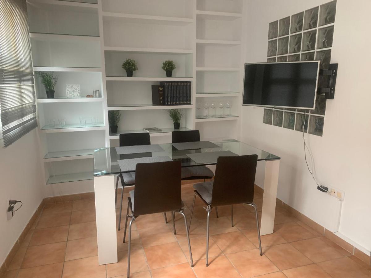 Apto Carreterias Malaga Centro Екстериор снимка